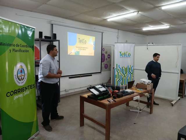 Riachuelo se sumó a la capacitación en Fibra Óptica